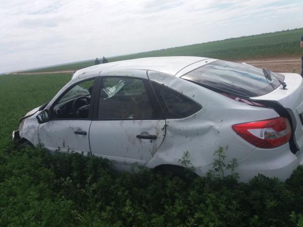 На Ставрополье перевернулся автомобиль Lada Granta, погиб ребенок